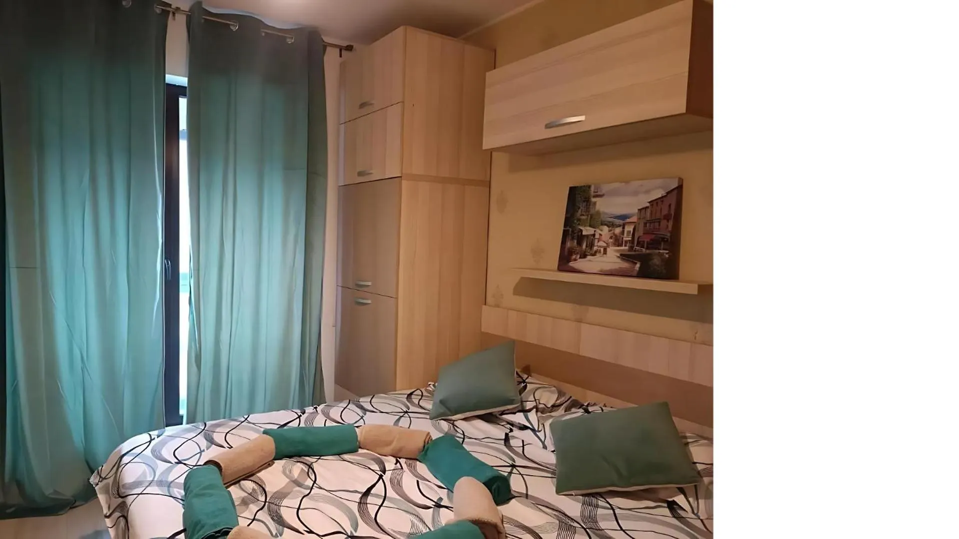 Atlantic Oceanic Apartment Bucharest