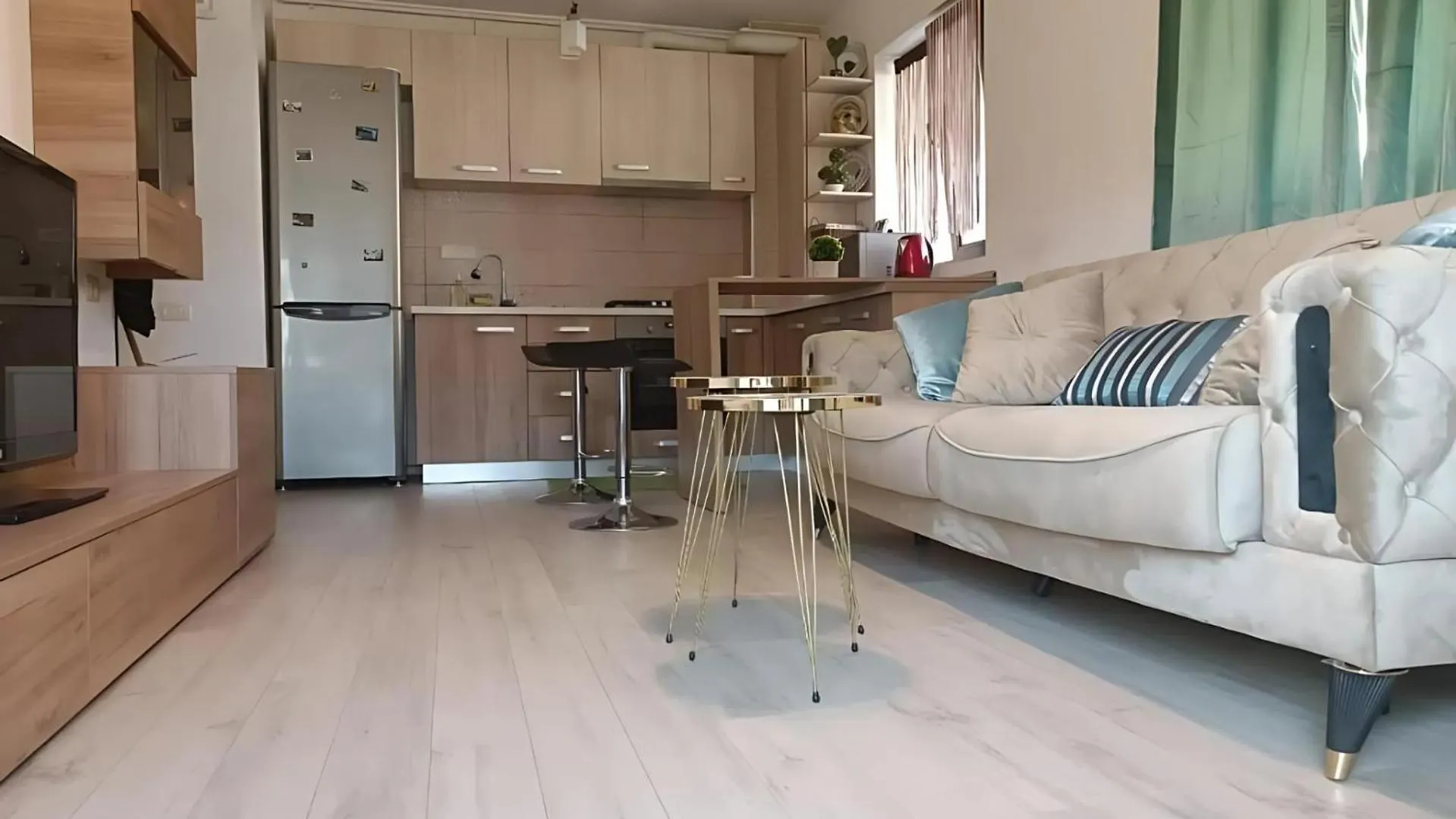 Atlantic Oceanic Apartment Bucharest